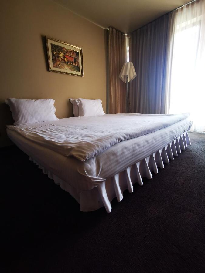 Park Hotel Romantica Svilengrad Ngoại thất bức ảnh